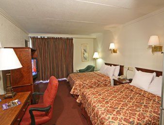 Knights Inn Greensboro Extérieur photo